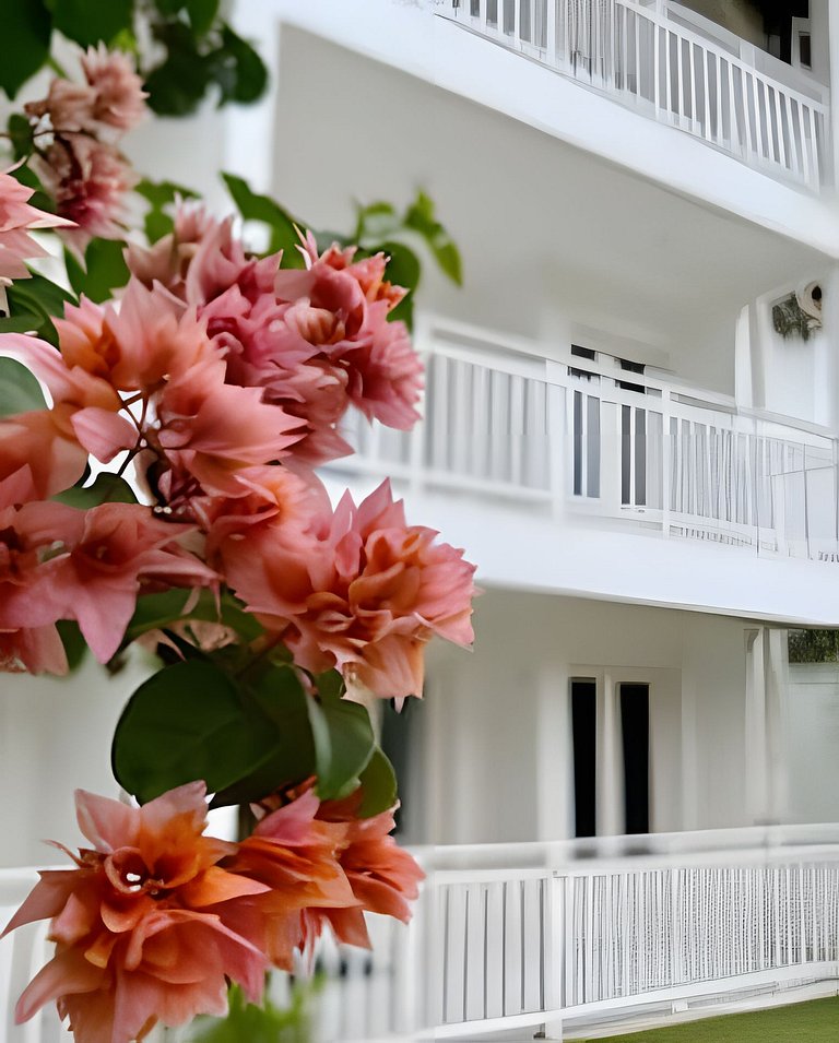 Bouganville Apartments Ap 102