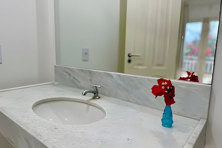 Bouganville Apartments Ap 102